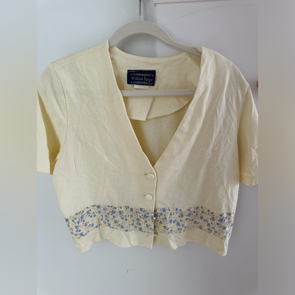 Pale Yellow Vintage Button up